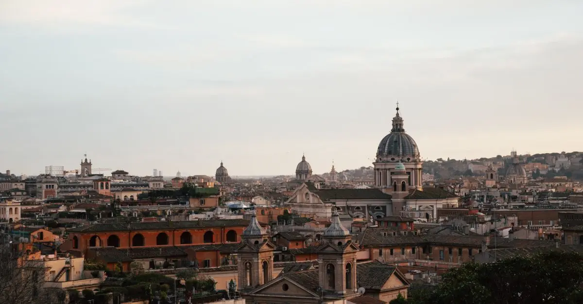 Lezioni di Storia: Esplorare le Capitali Storiche