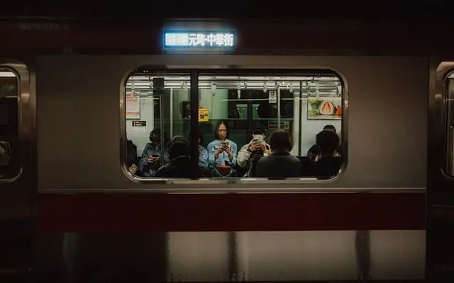 Come Pianificare un Viaggio Sostenibile in Città