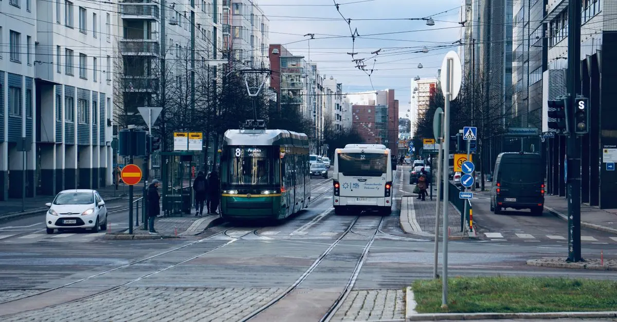 Come Organizzare un Viaggio Sostenibile in Città: Guida Pratica