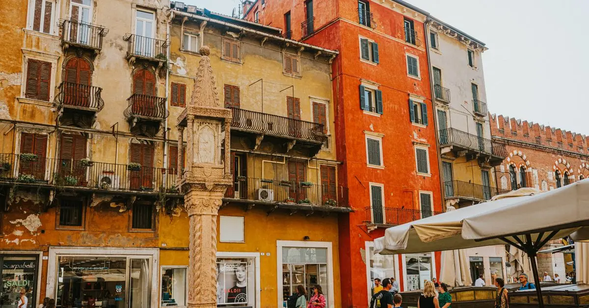 Come Pianificare un Viaggio Culturale in Città: Guida Pratica