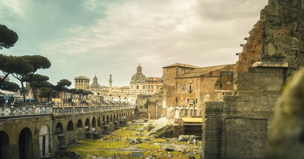 Storia delle Città: Monumenti che Raccontano