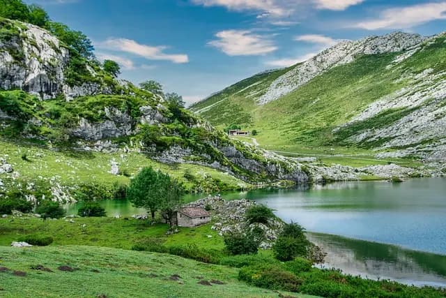 10 Idee Uniche per Scoprire la Tua Città in Modo Alternativo